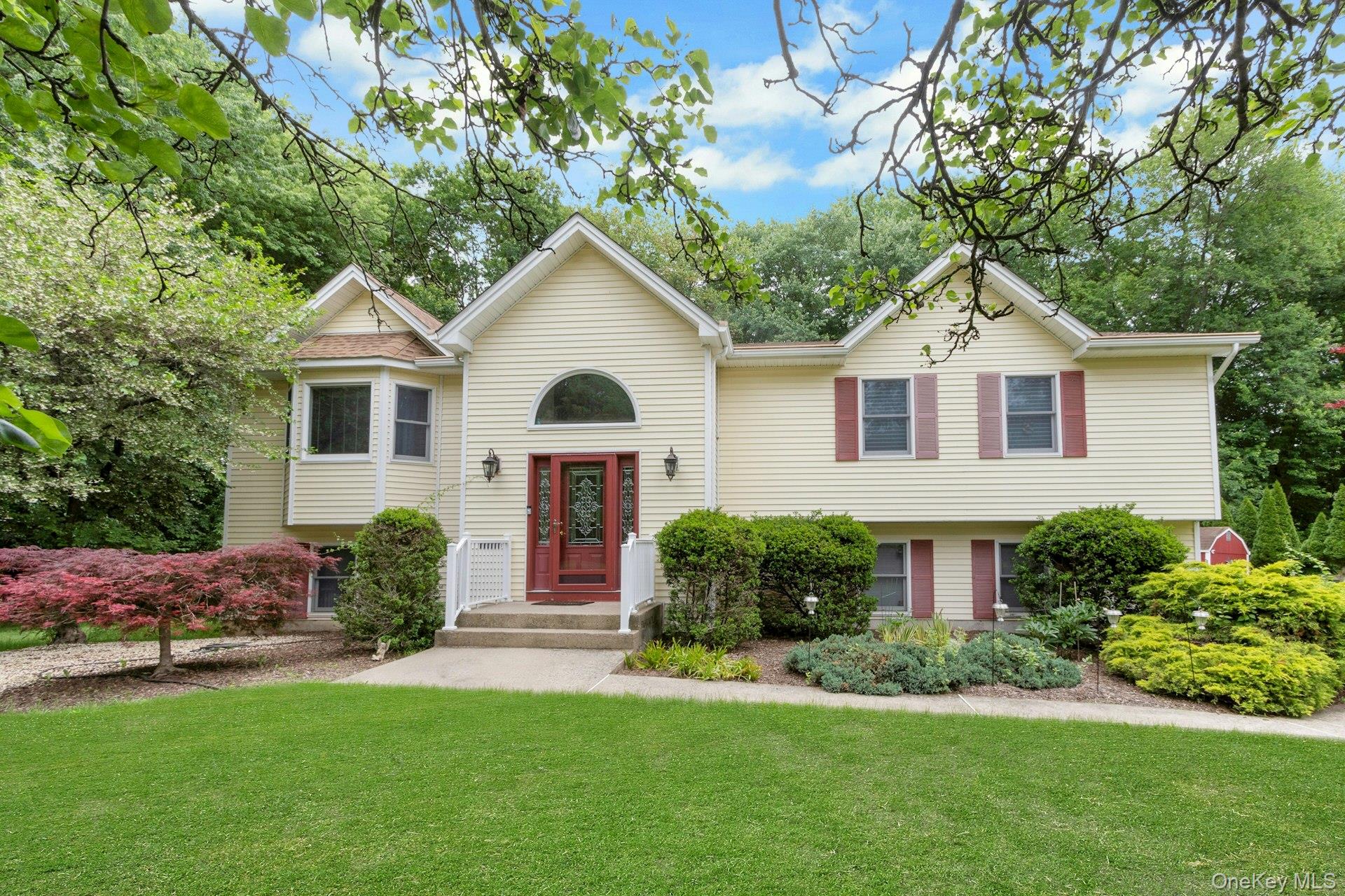 19 Flower Lane