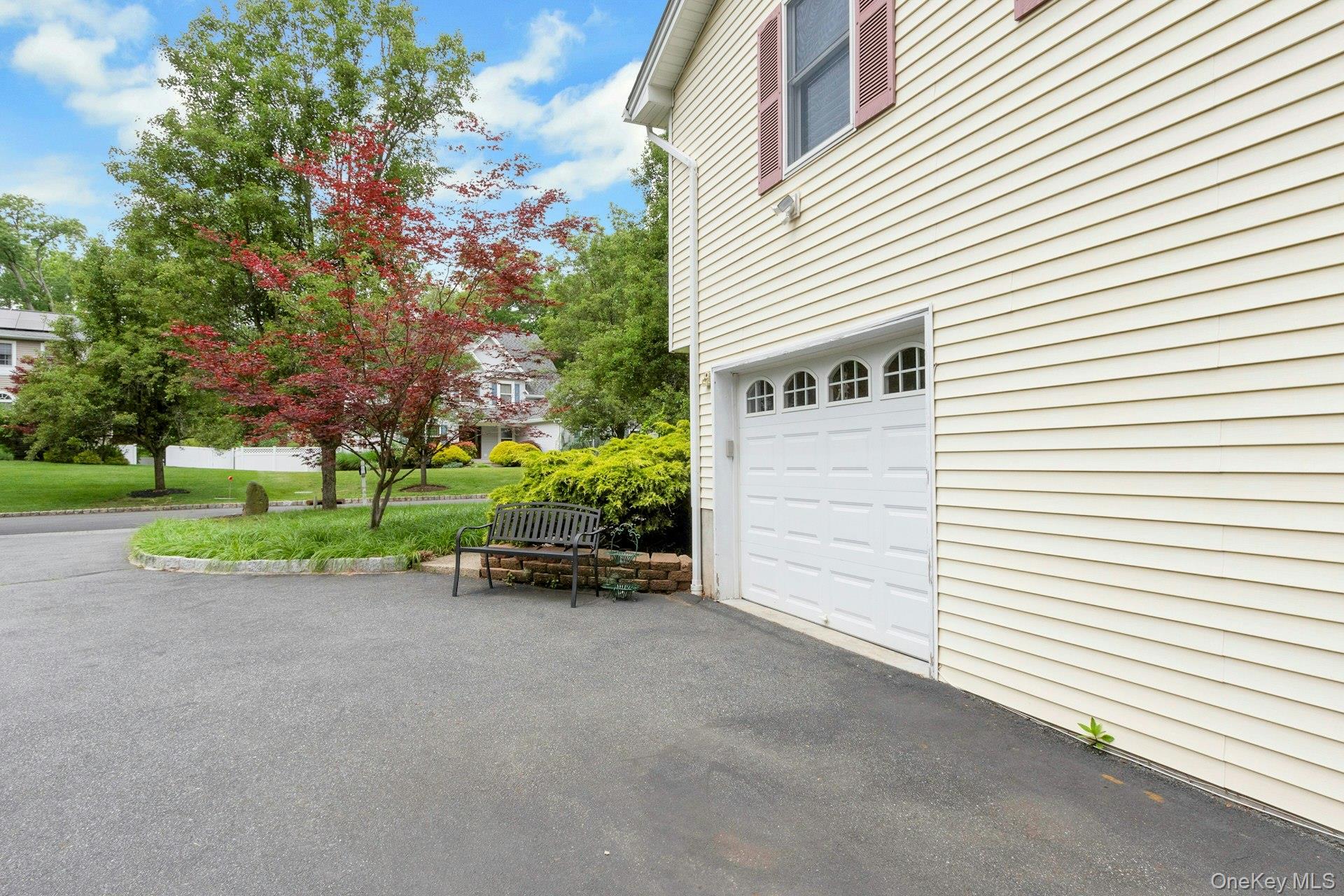 19 Flower Lane