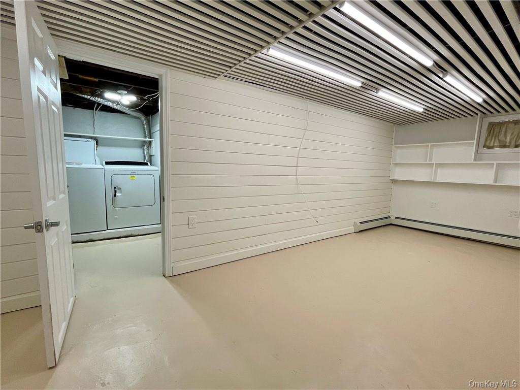 3 Elizabeth Place Unit: 1st Fl