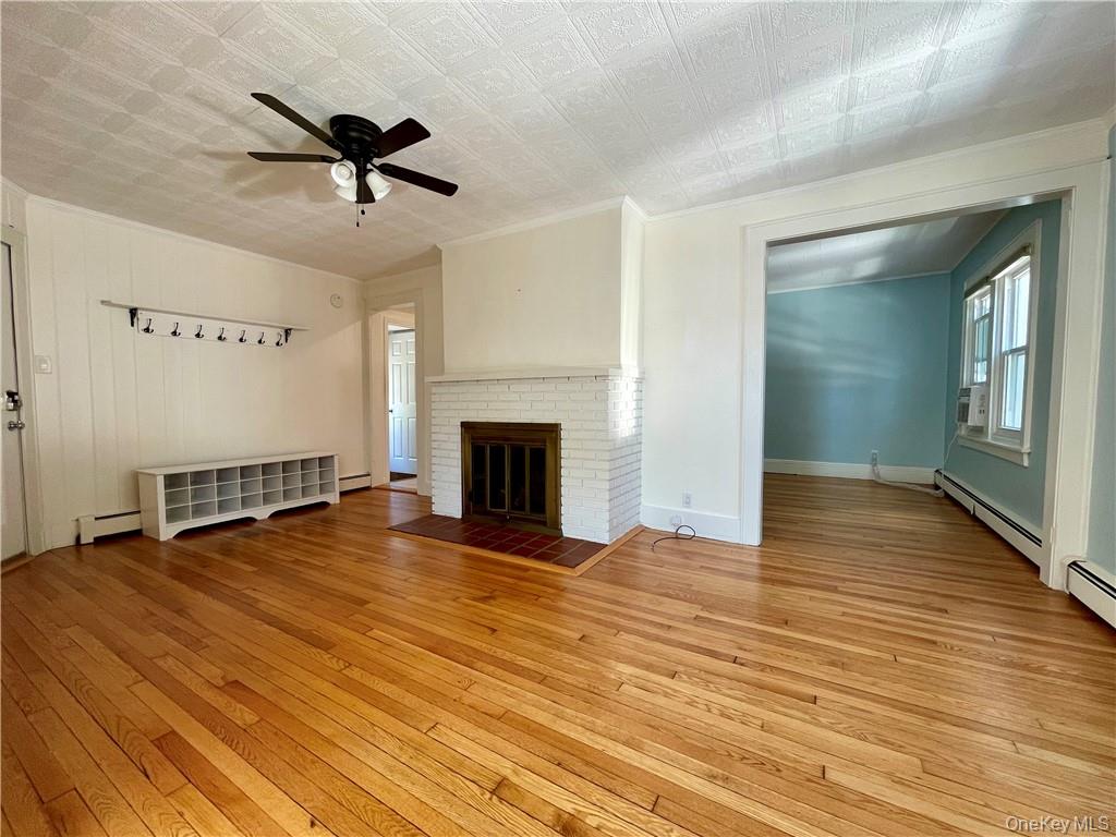 3 Elizabeth Place Unit: 1st Fl