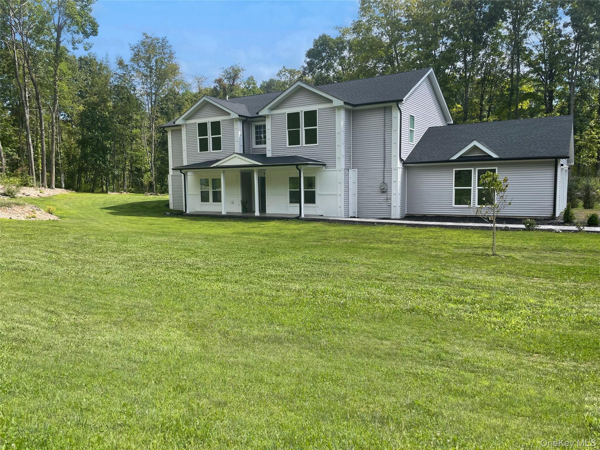 82 Hampton Road