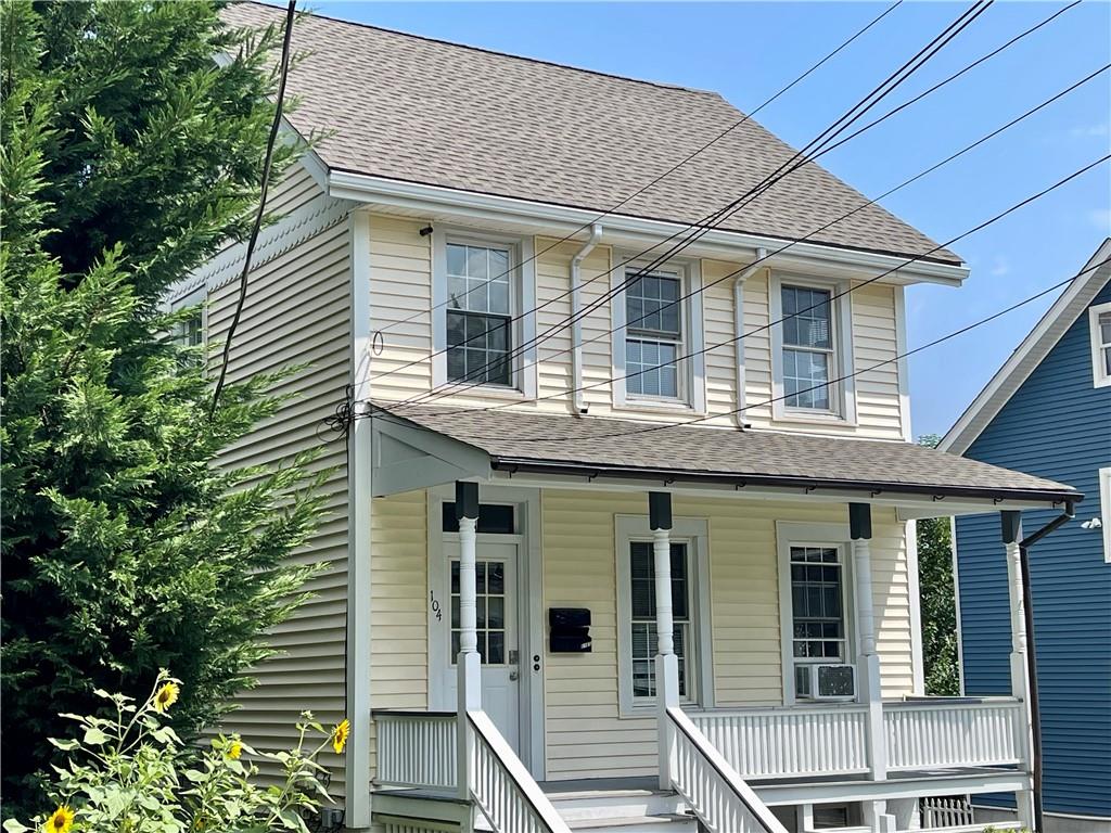 104 Jackson Avenue Unit: 2nd Fl