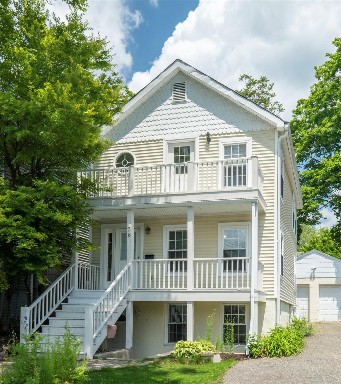 36 E Catherine Street Unit: 2