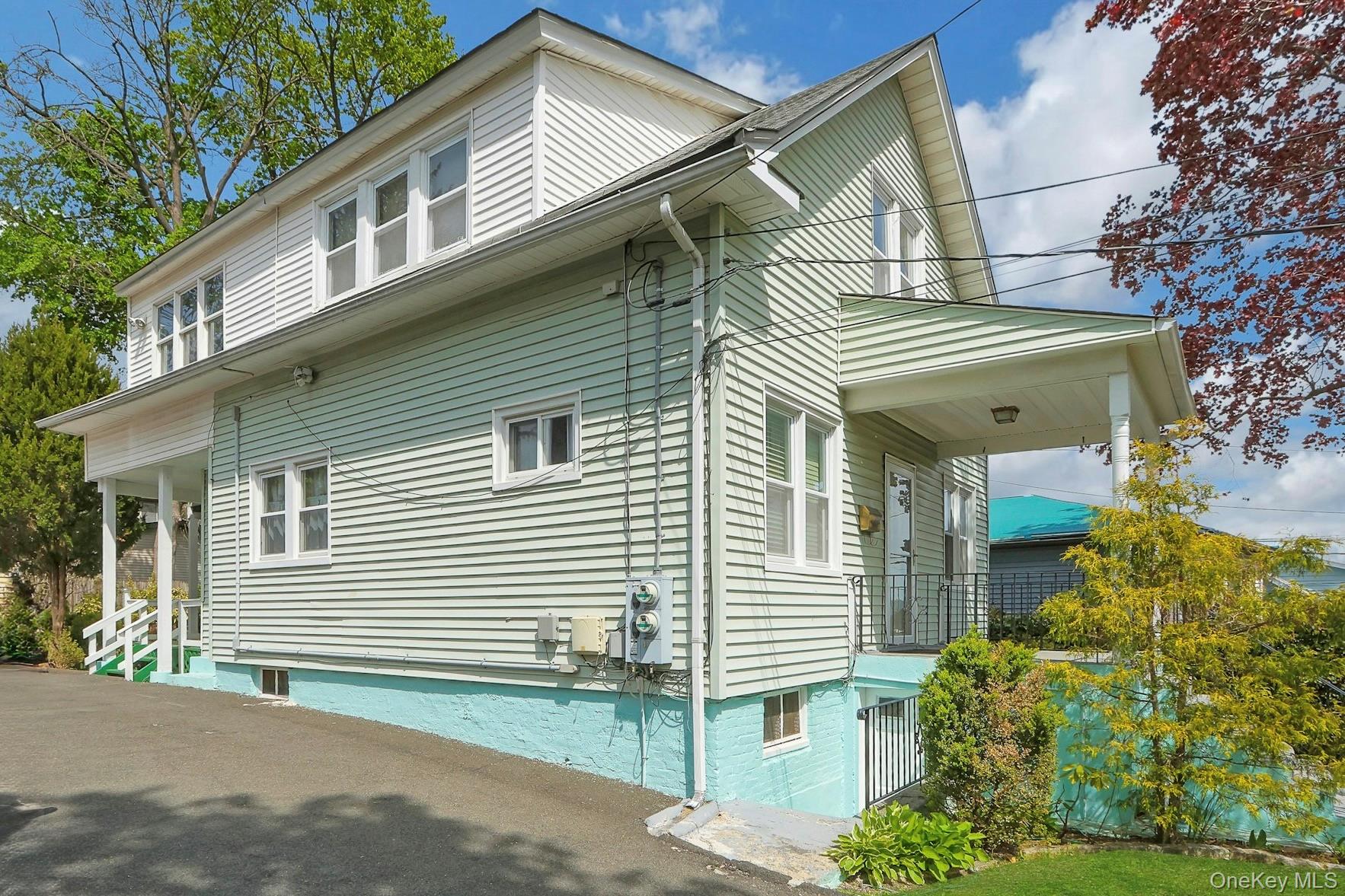 12 E Catherine Street