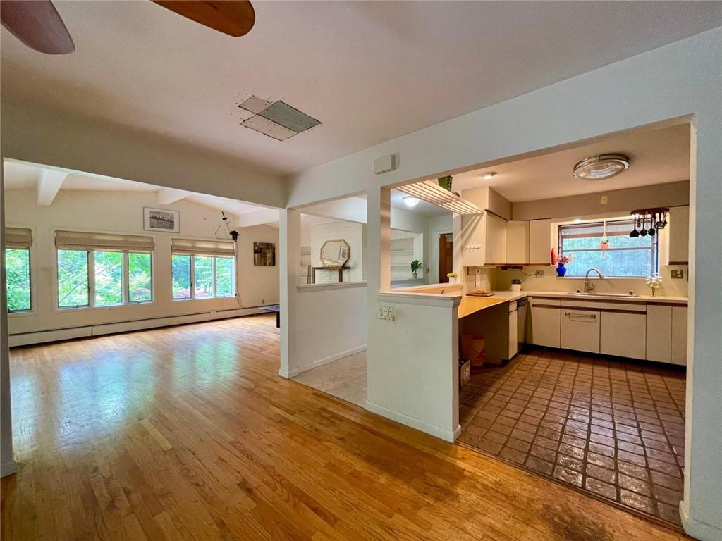 435 Kings Highway