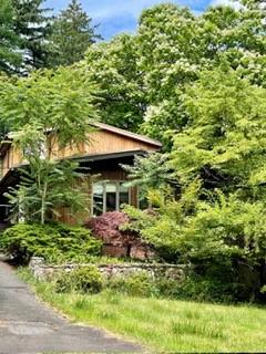 435 Kings Highway