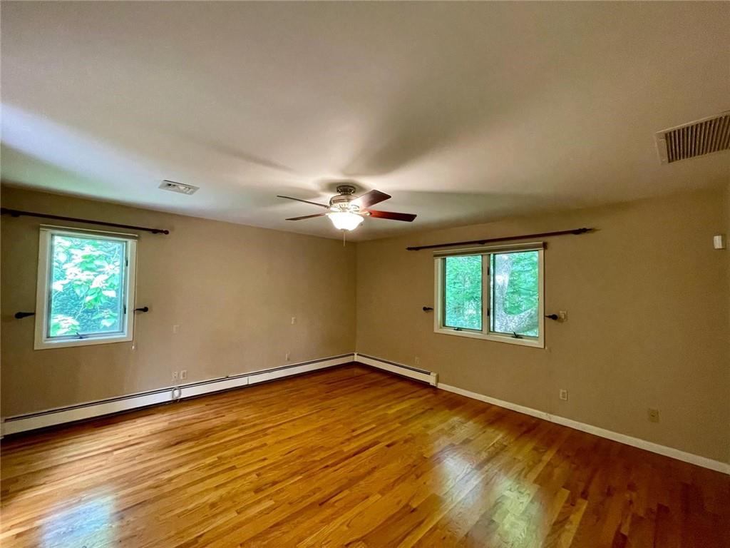 435 Kings Highway
