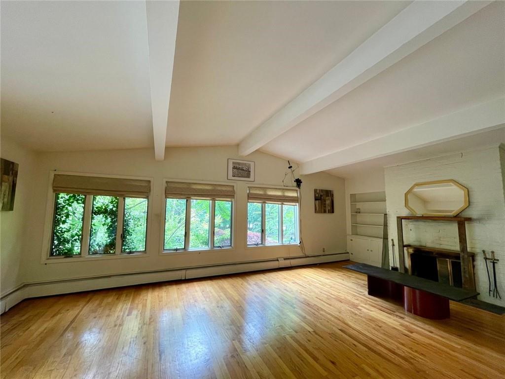 435 Kings Highway