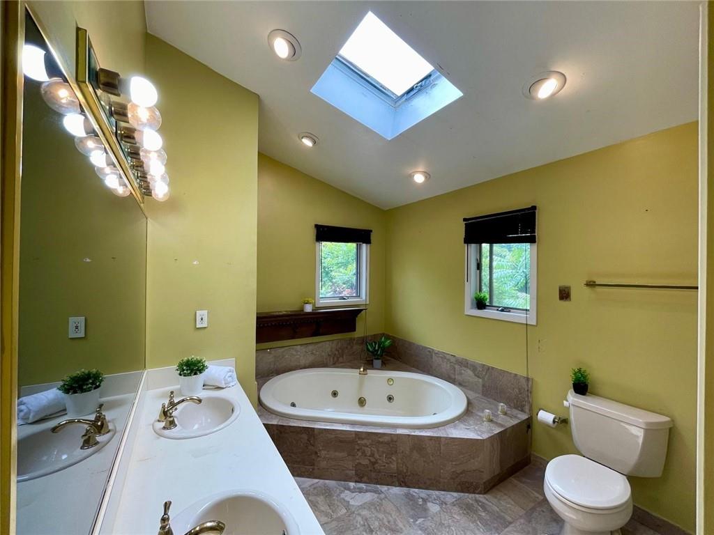 435 Kings Highway