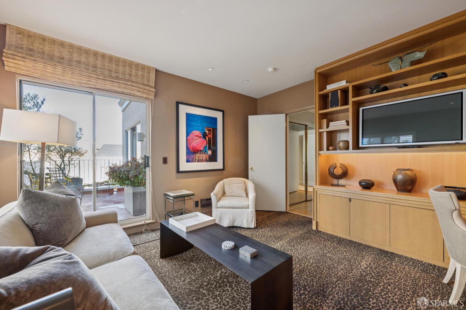 1150 Lombard Street # 28