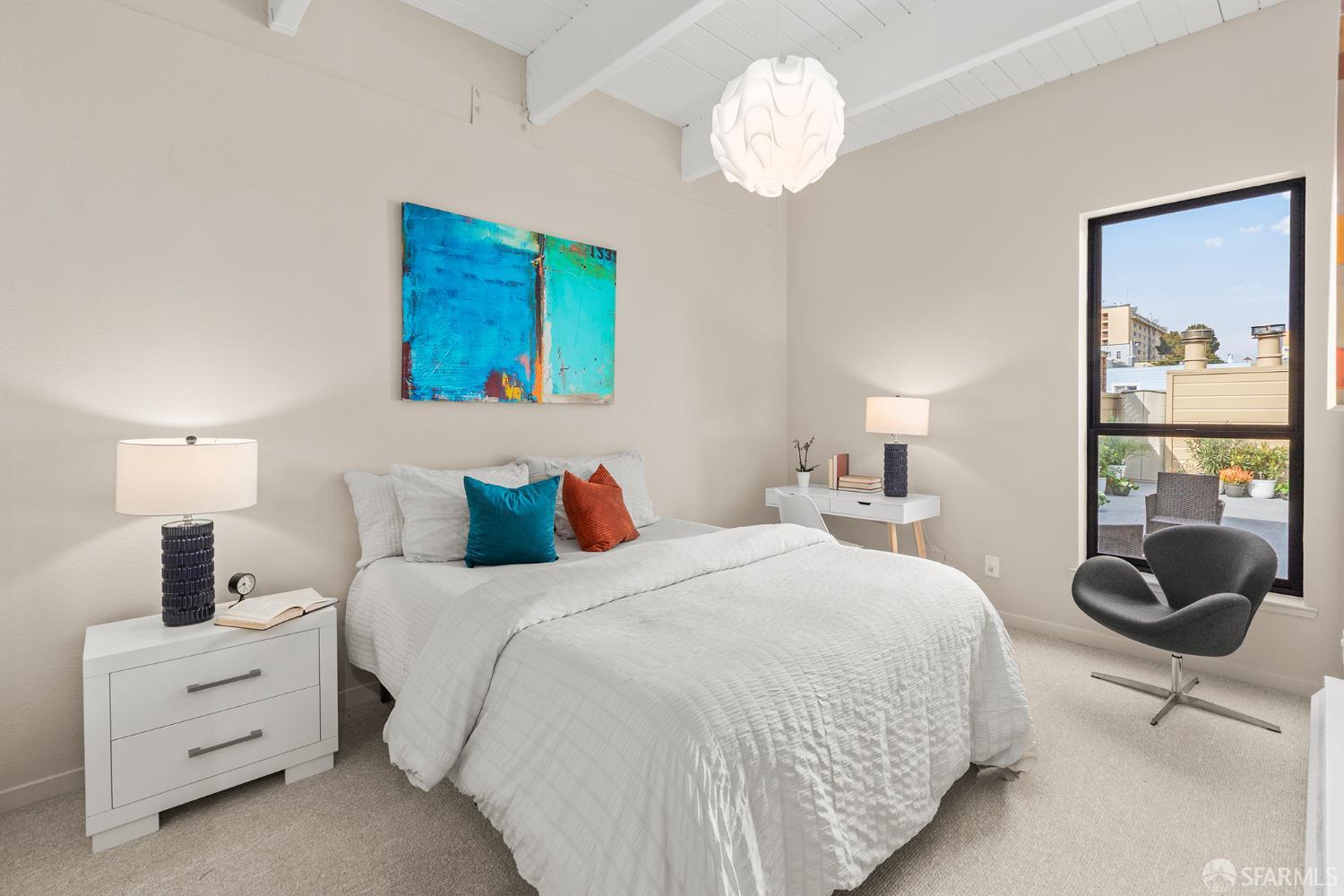 1960 Hayes Street # 13