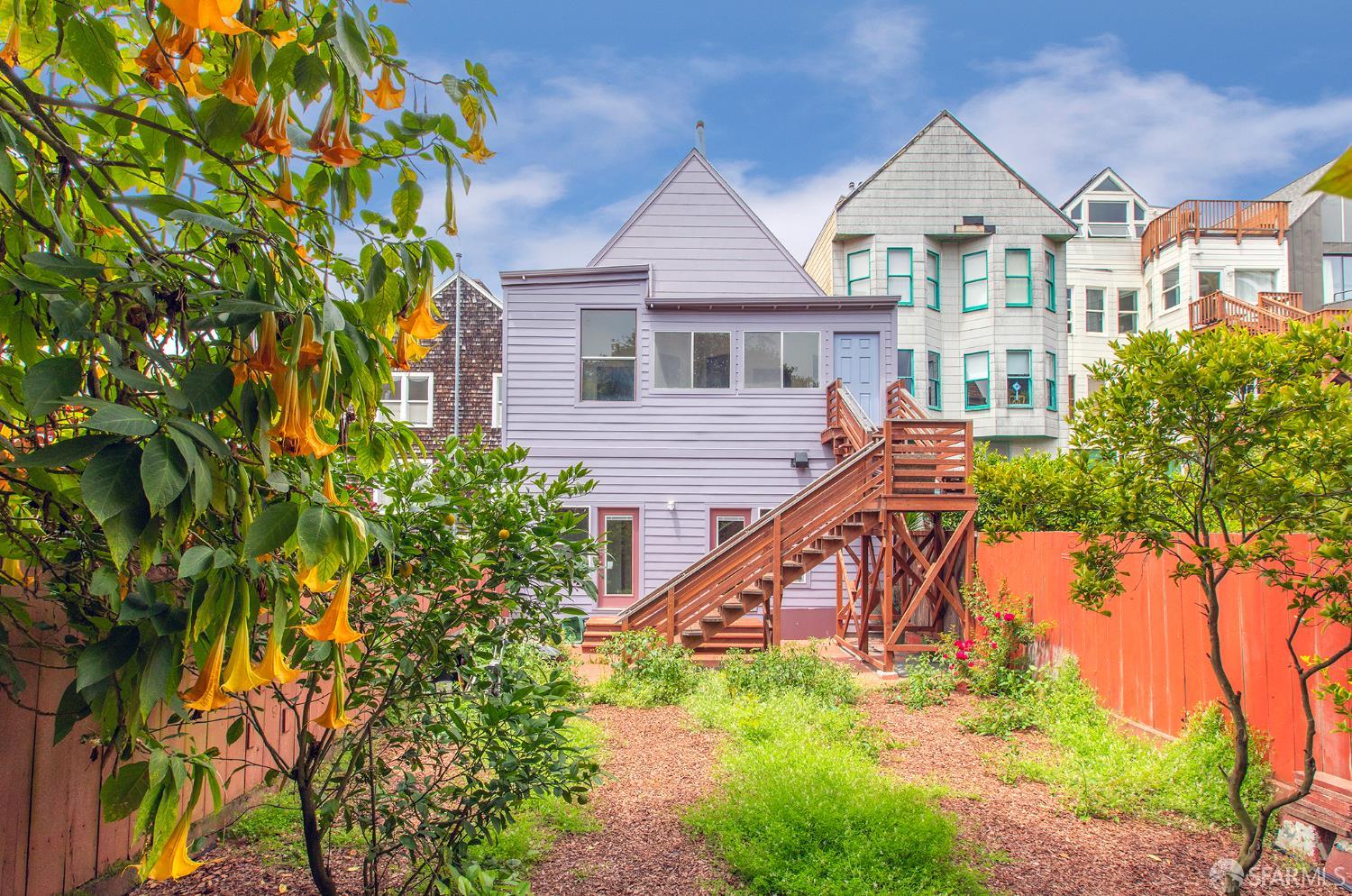 369 Frederick Street