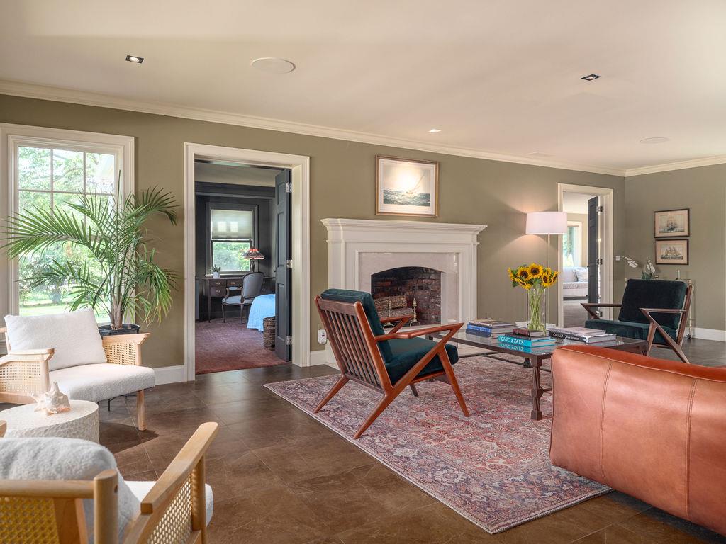 2870 Fairway Drive