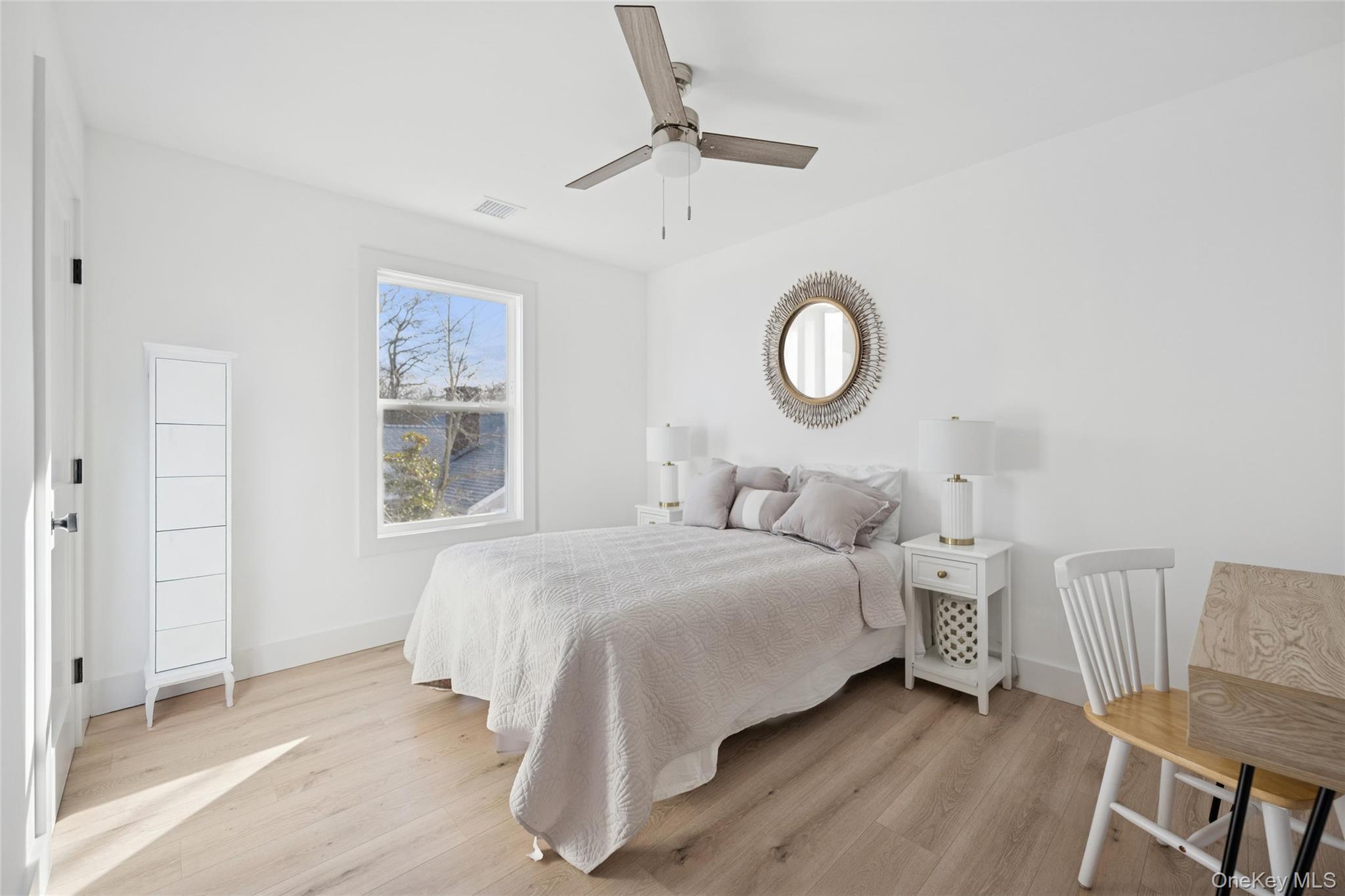 909 Ostrander Avenue