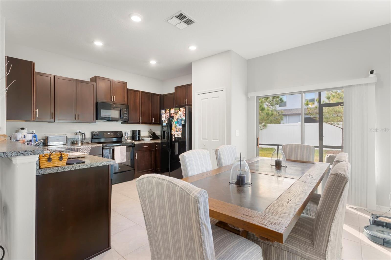 4532 GLOBE THISTLE DR