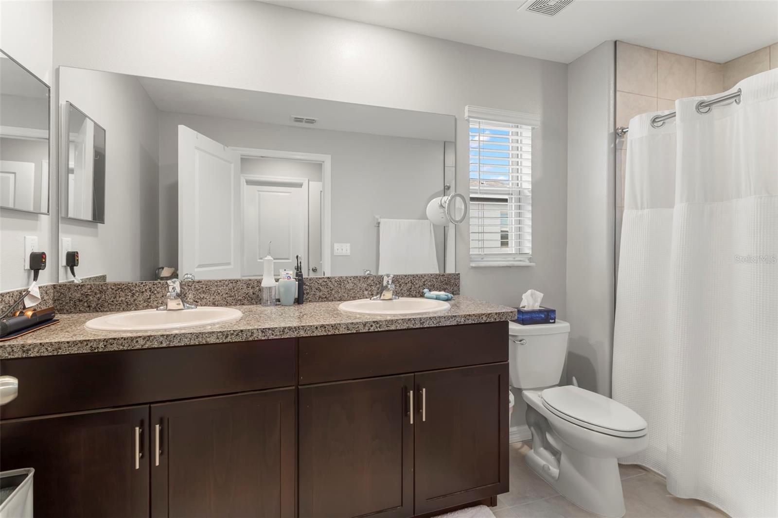 4532 GLOBE THISTLE DR