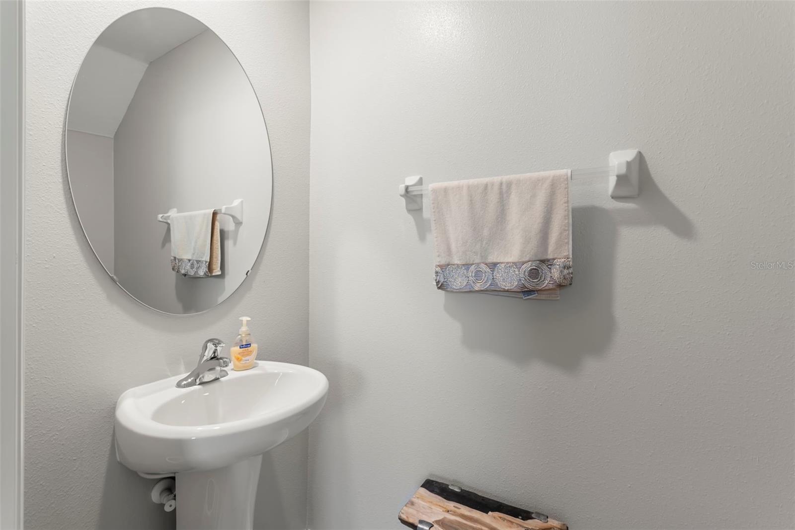 4532 GLOBE THISTLE DR
