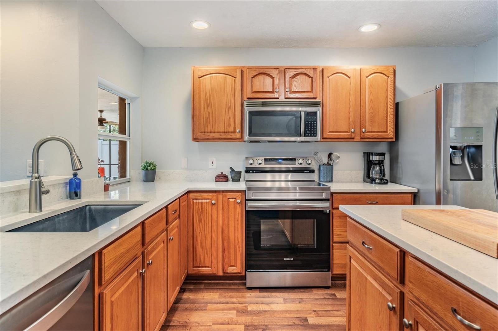 4618 LANDSCAPE DR