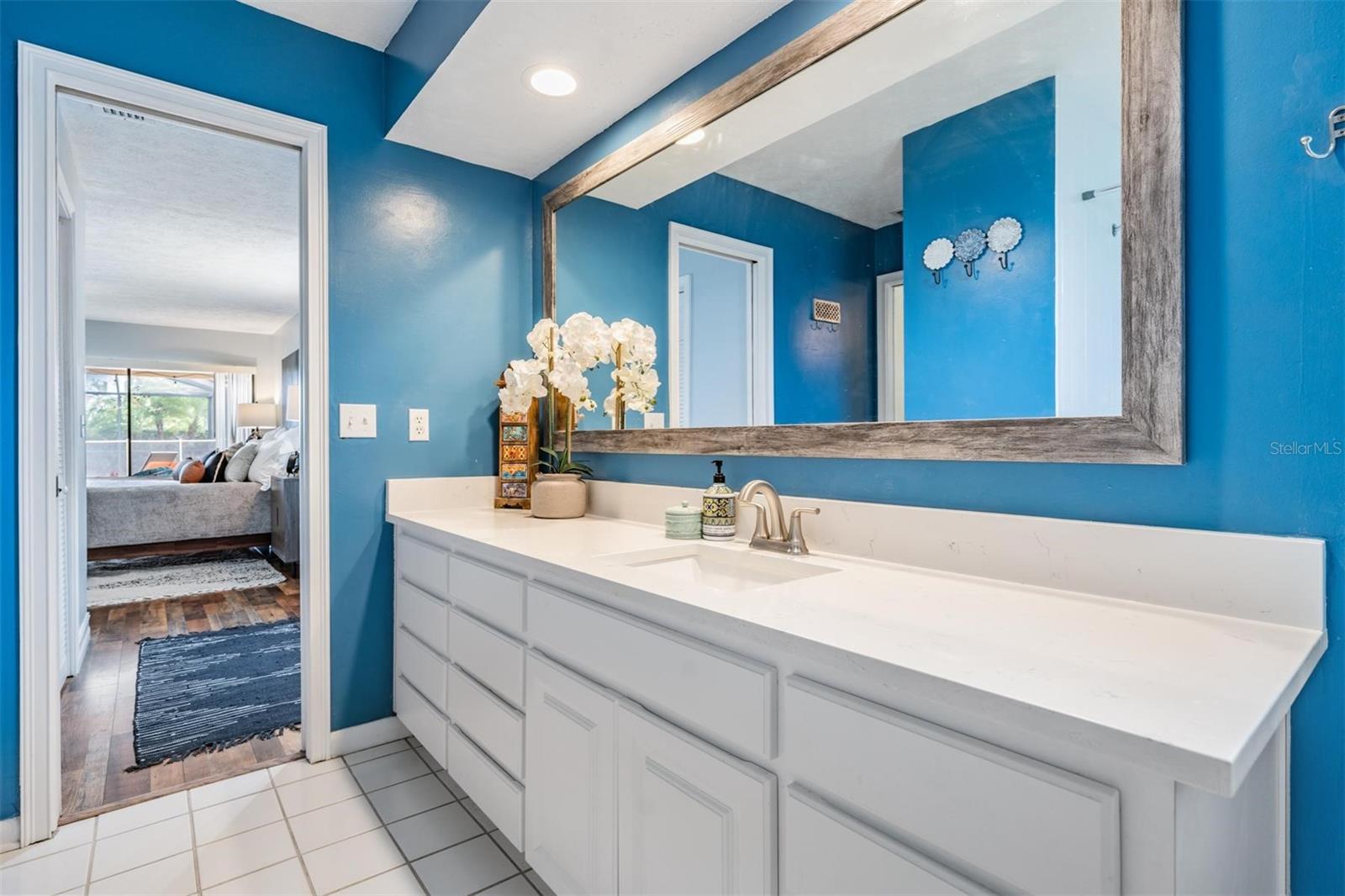 4618 LANDSCAPE DR