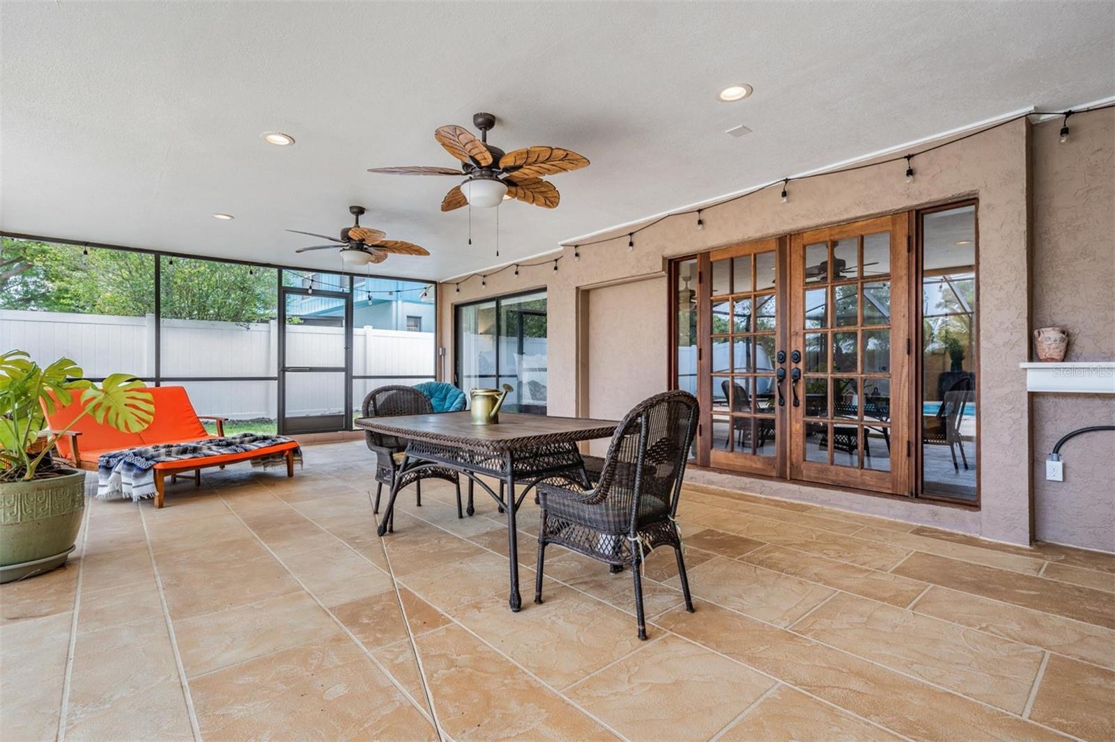 4618 LANDSCAPE DR