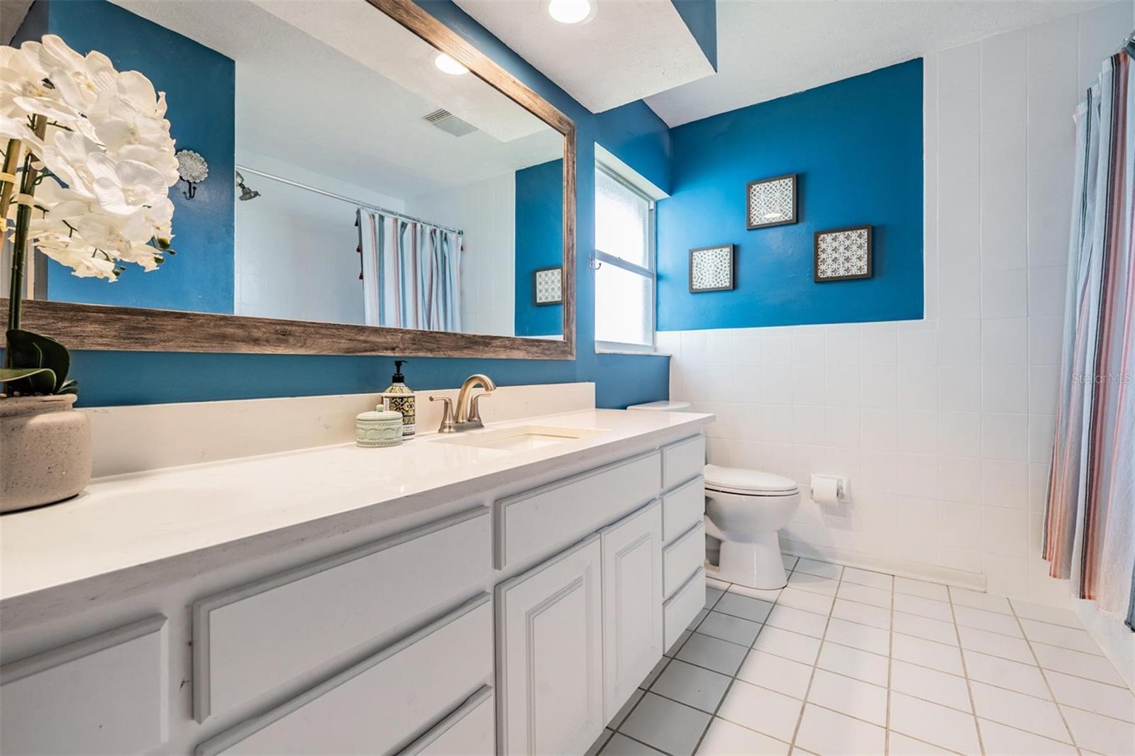 4618 LANDSCAPE DR