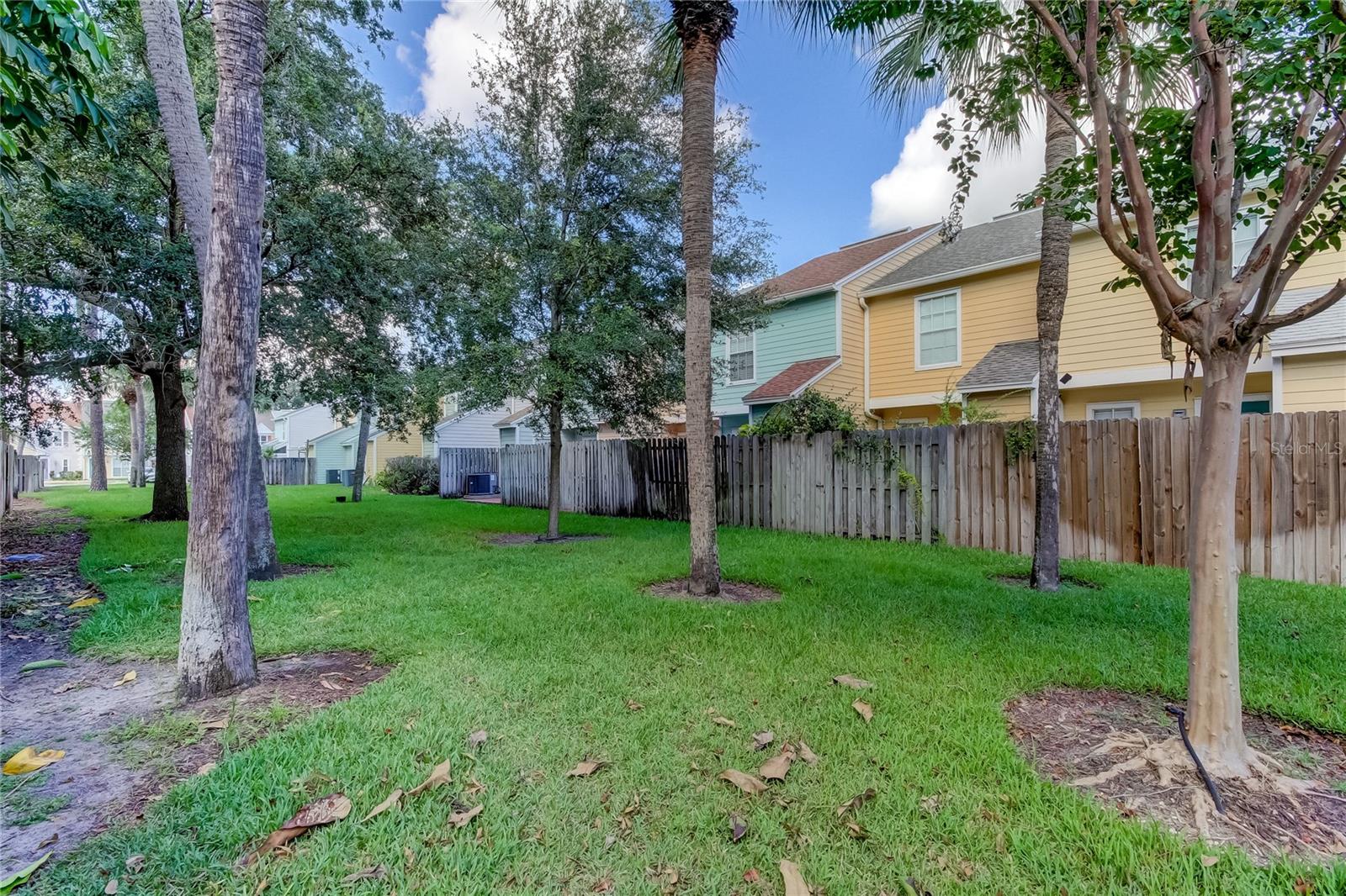 3302 W WYOMING CIR #3302