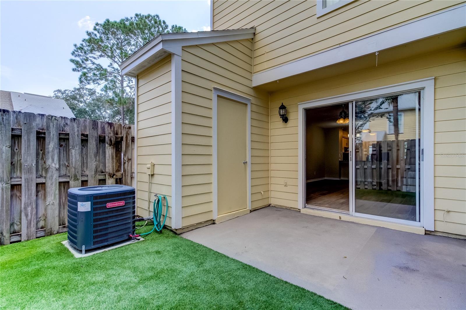 3302 W WYOMING CIR #3302