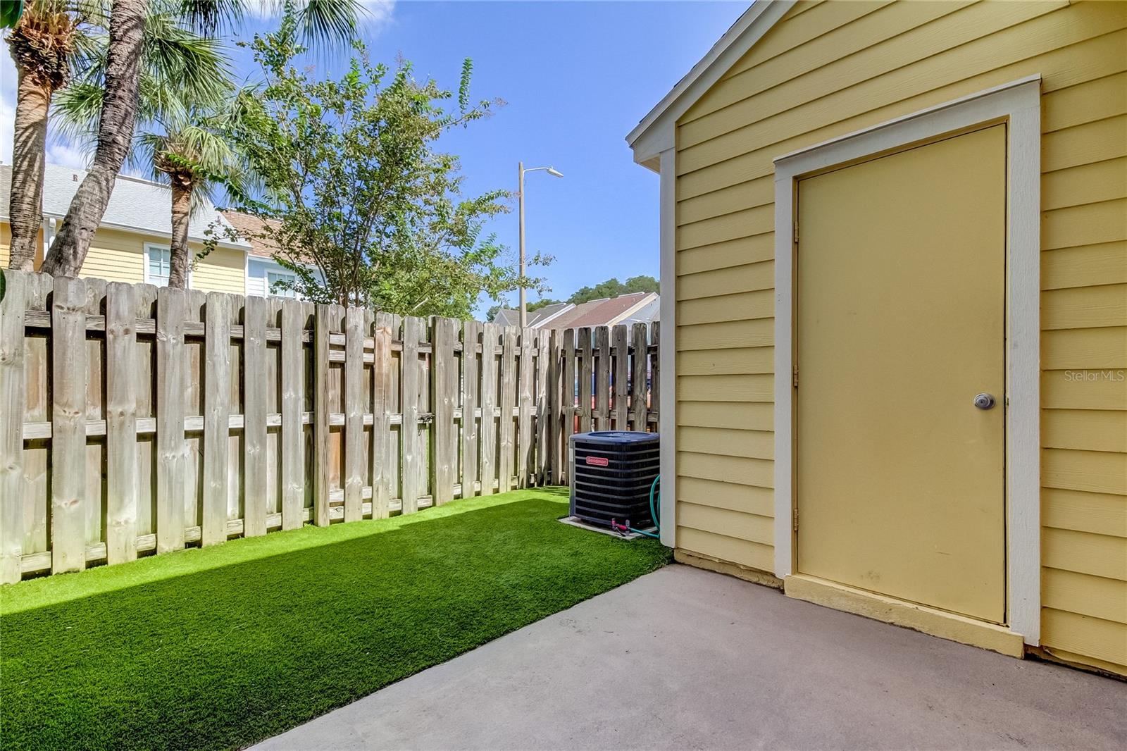 3302 W WYOMING CIR #3302