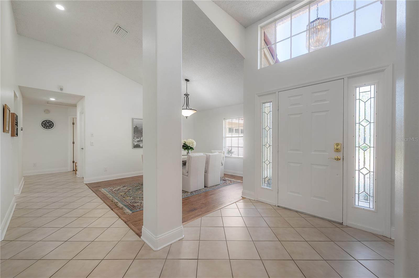 505 STRATFIELD DR