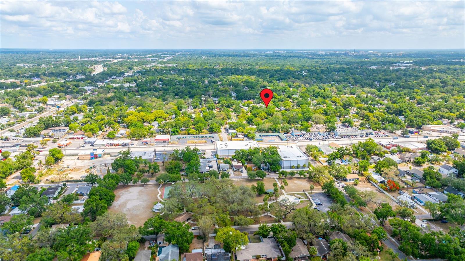 1211 E COMANCHE AVE