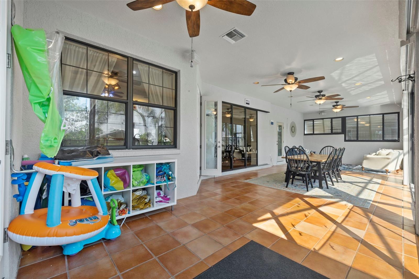 1111 KINGFISH PL