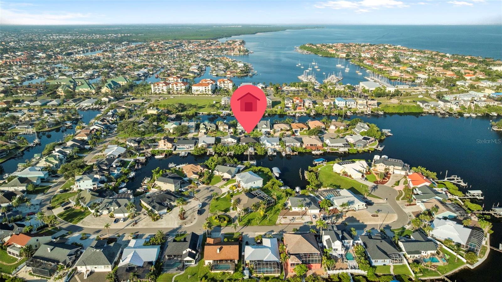 1111 KINGFISH PL