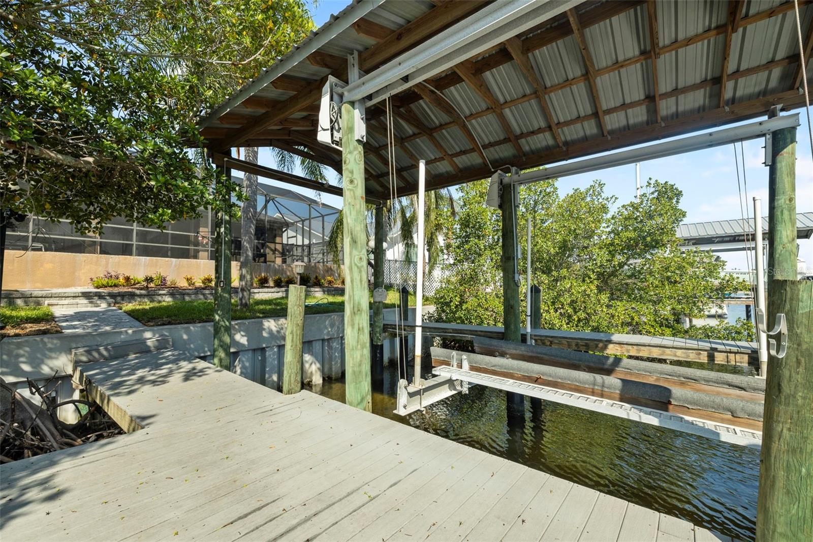 1111 KINGFISH PL