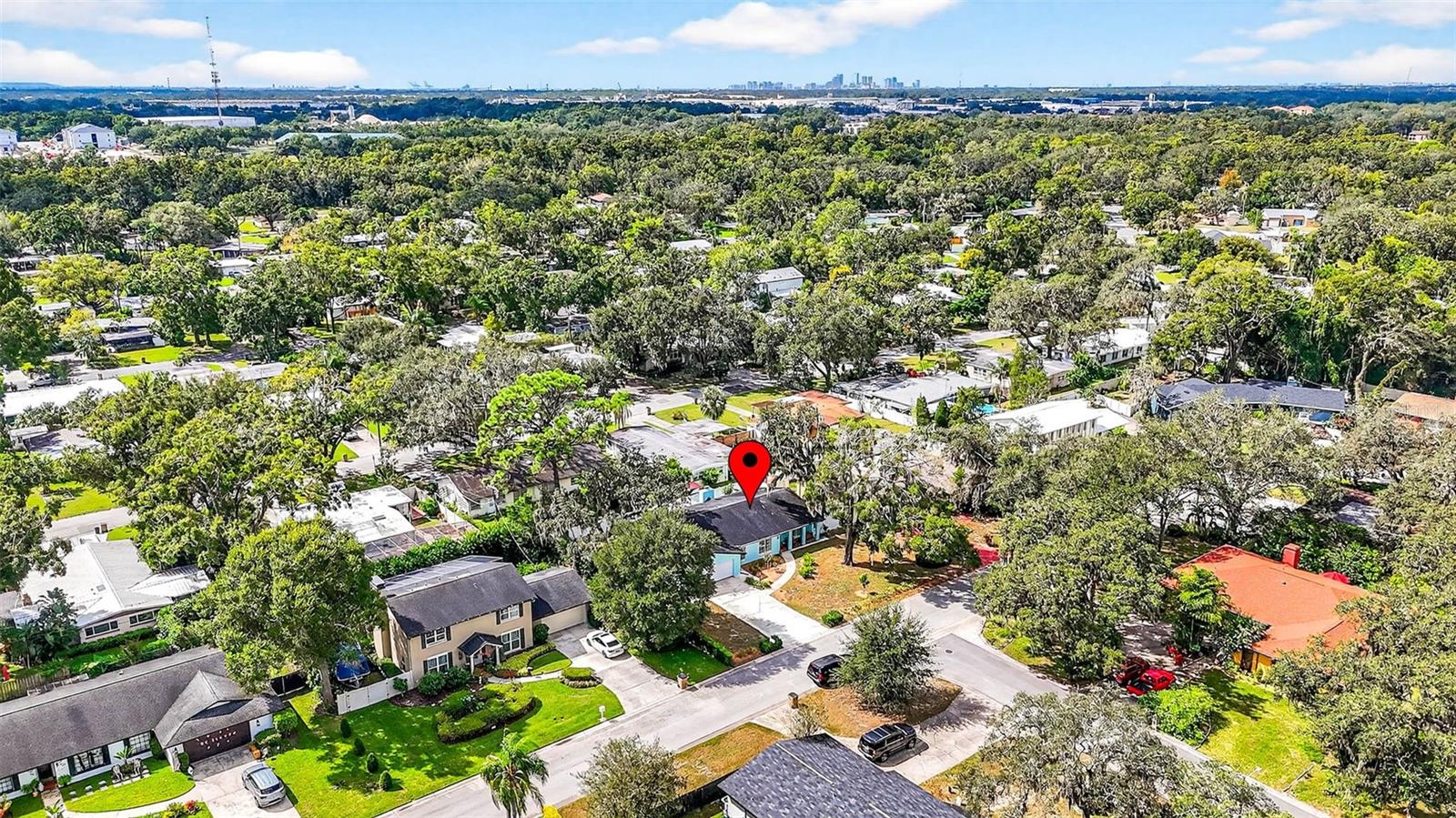 723 GRAND CIR