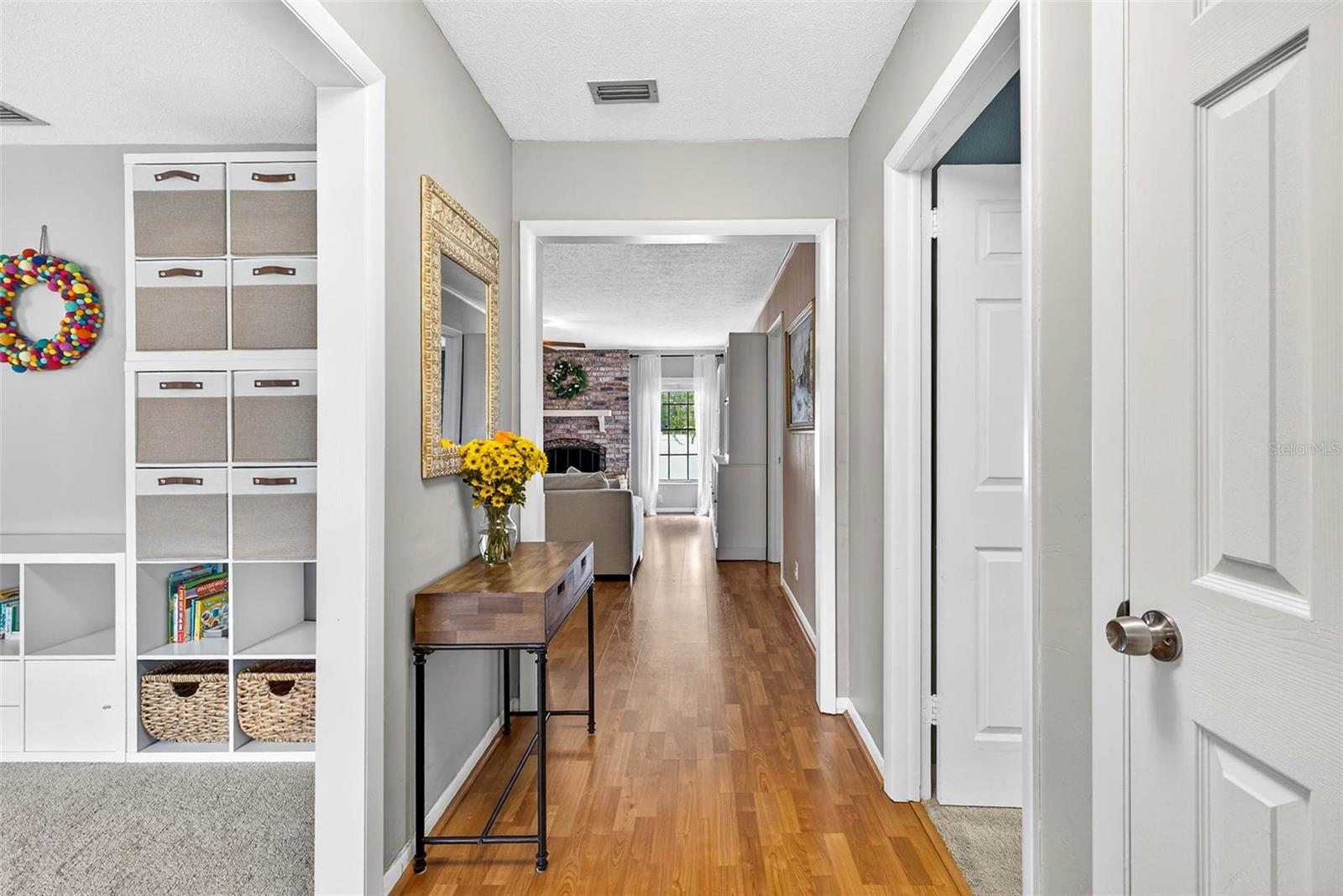 723 GRAND CIR