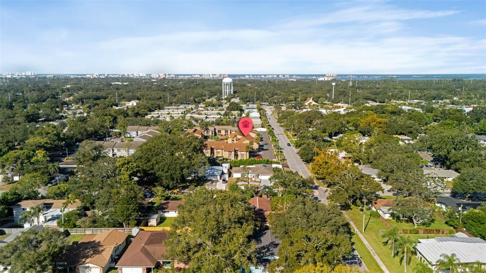 1575 GREENLEA DR #6