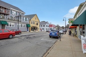 152 Commonwealth Ave