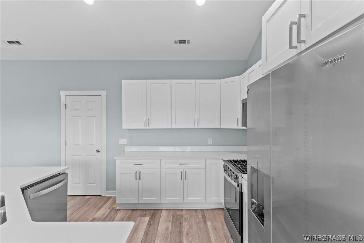 213 Neenan Drive