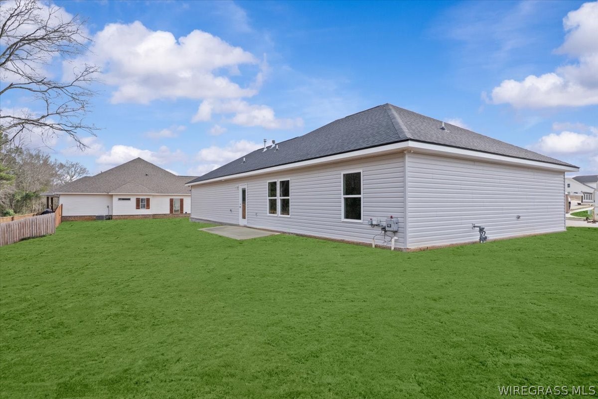 200 Neenan Drive