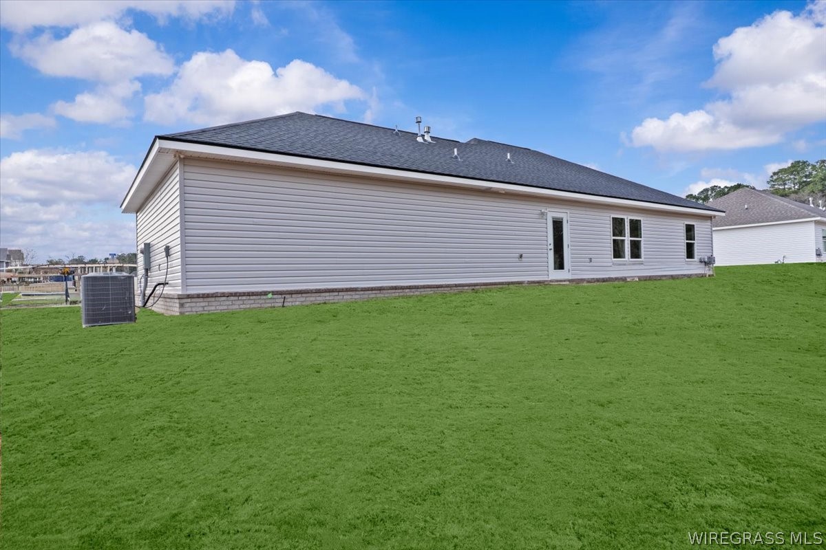 200 Neenan Drive