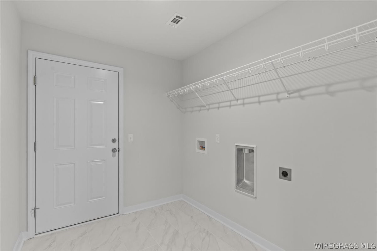 200 Neenan Drive