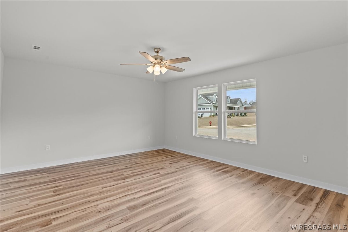 200 Neenan Drive