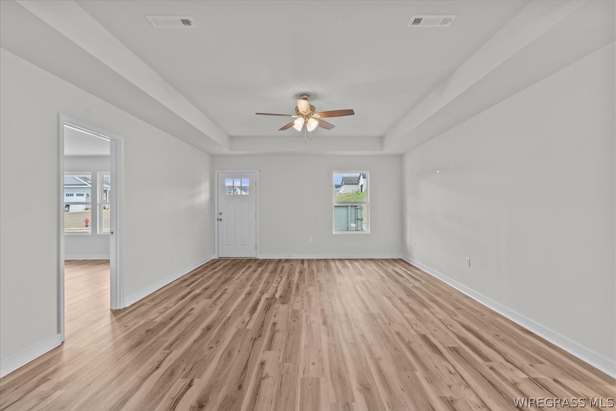 200 Neenan Drive