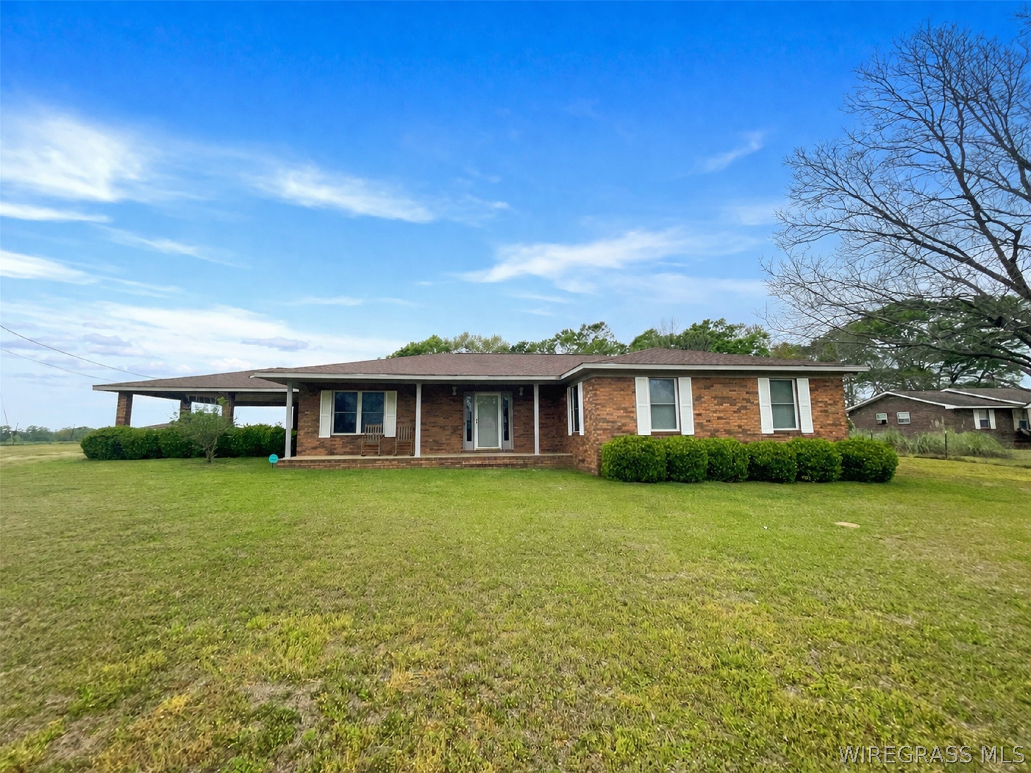 2679 Highway 27 .