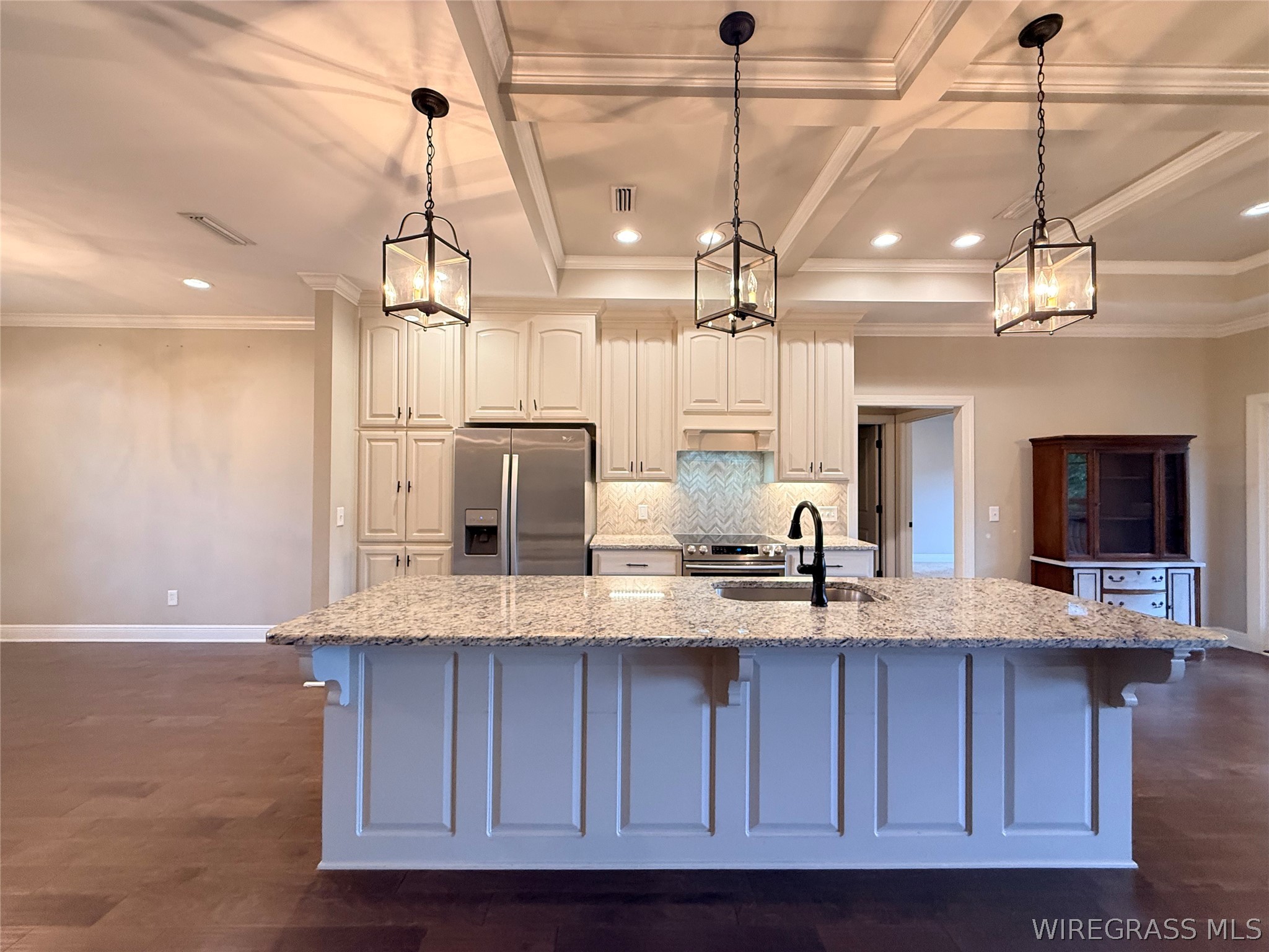 502 Riverwood Drive