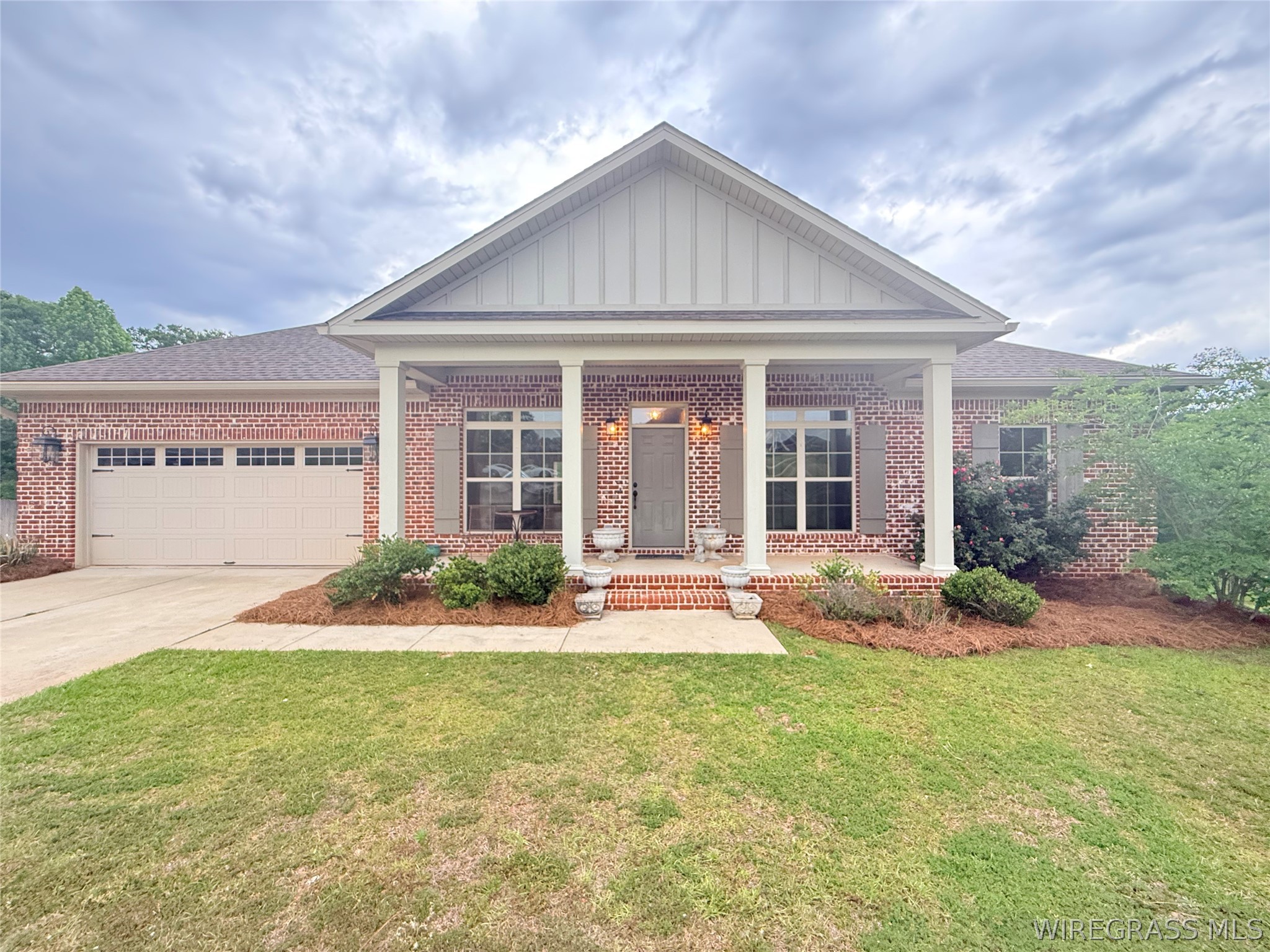 502 Riverwood Drive