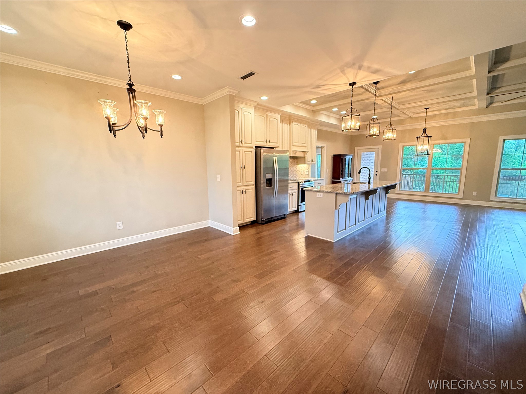 502 Riverwood Drive
