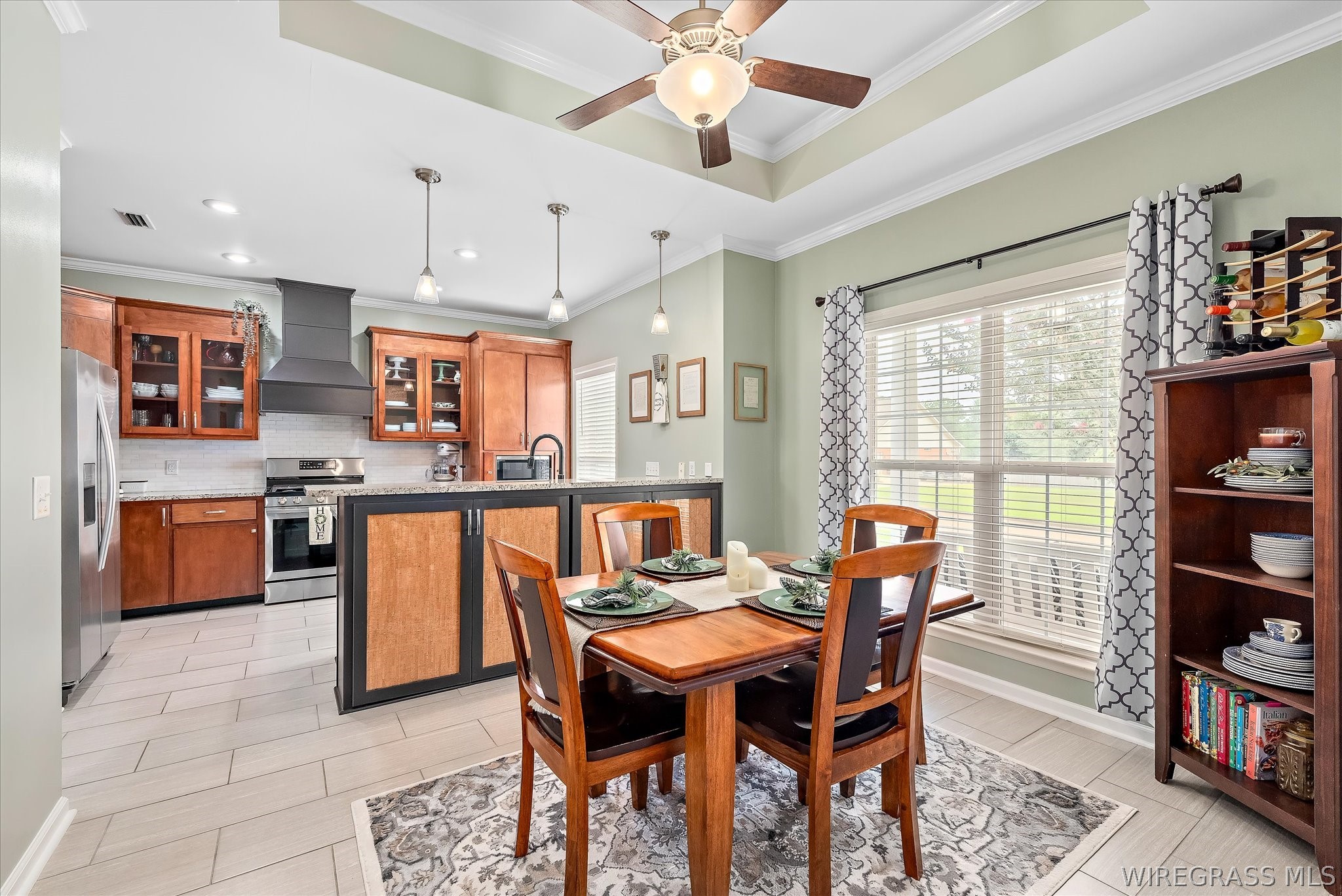 200 Fountain Crest Drive