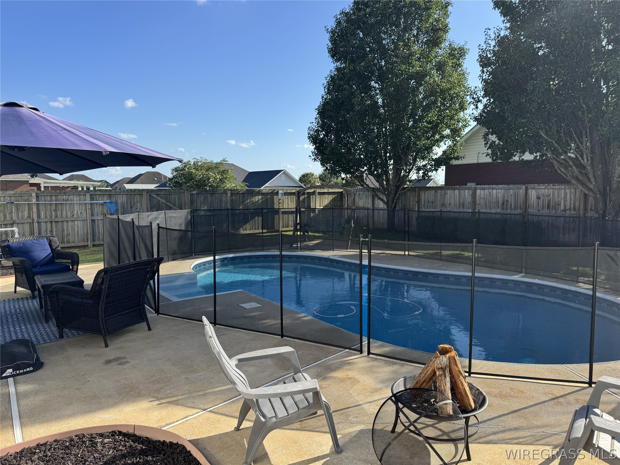 200 Fountain Crest Drive