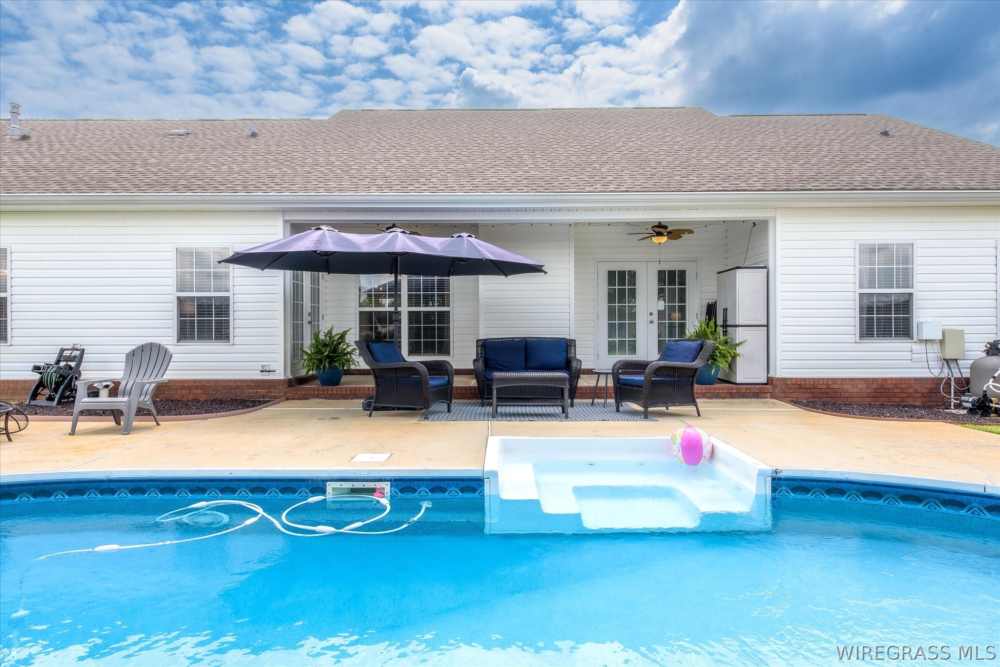 200 Fountain Crest Drive